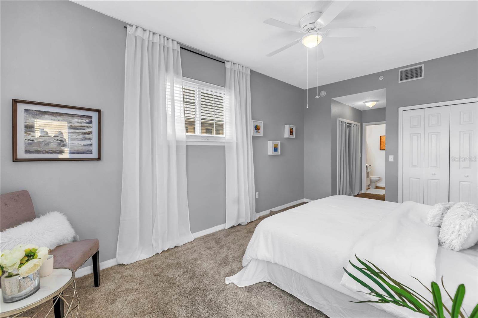 Image 22 of 37 For 316 8th Street S 204