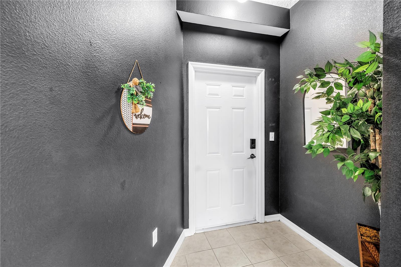Image 4 of 37 For 316 8th Street S 204
