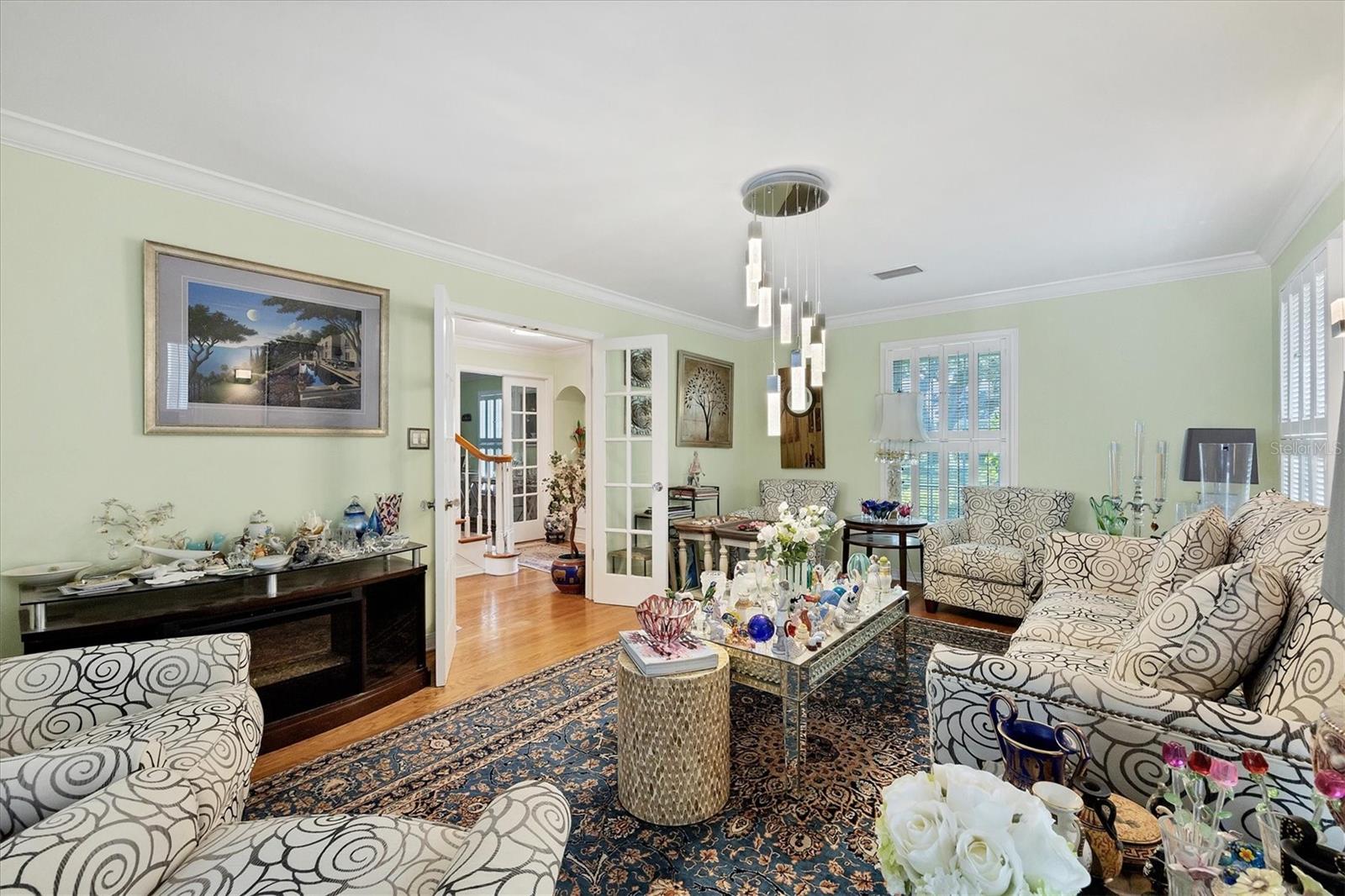Image 15 of 32 For 1229 Roxmere Road