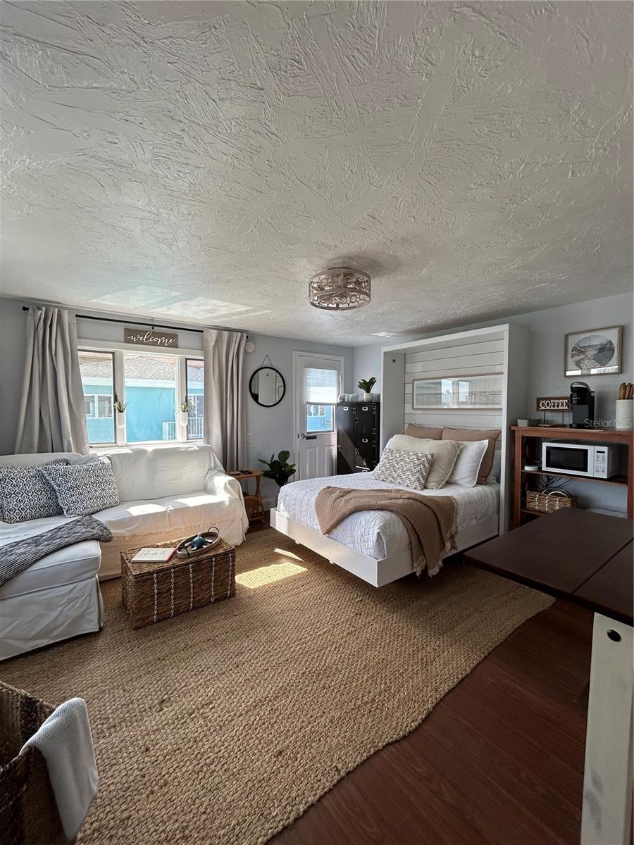 Image 7 of 18 For 483 Shore Drive B4