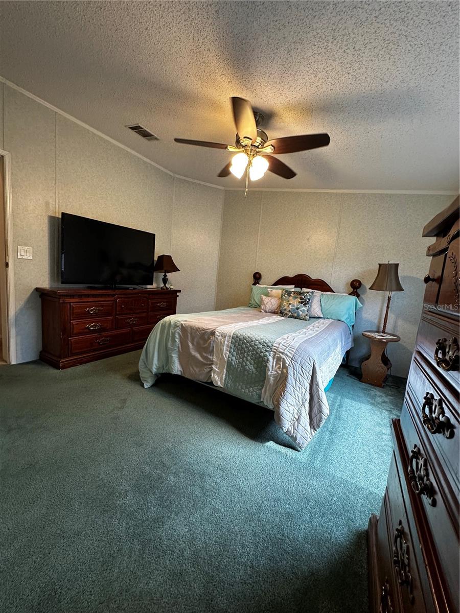 Image 23 of 29 For 1100 Belcher Road S 406
