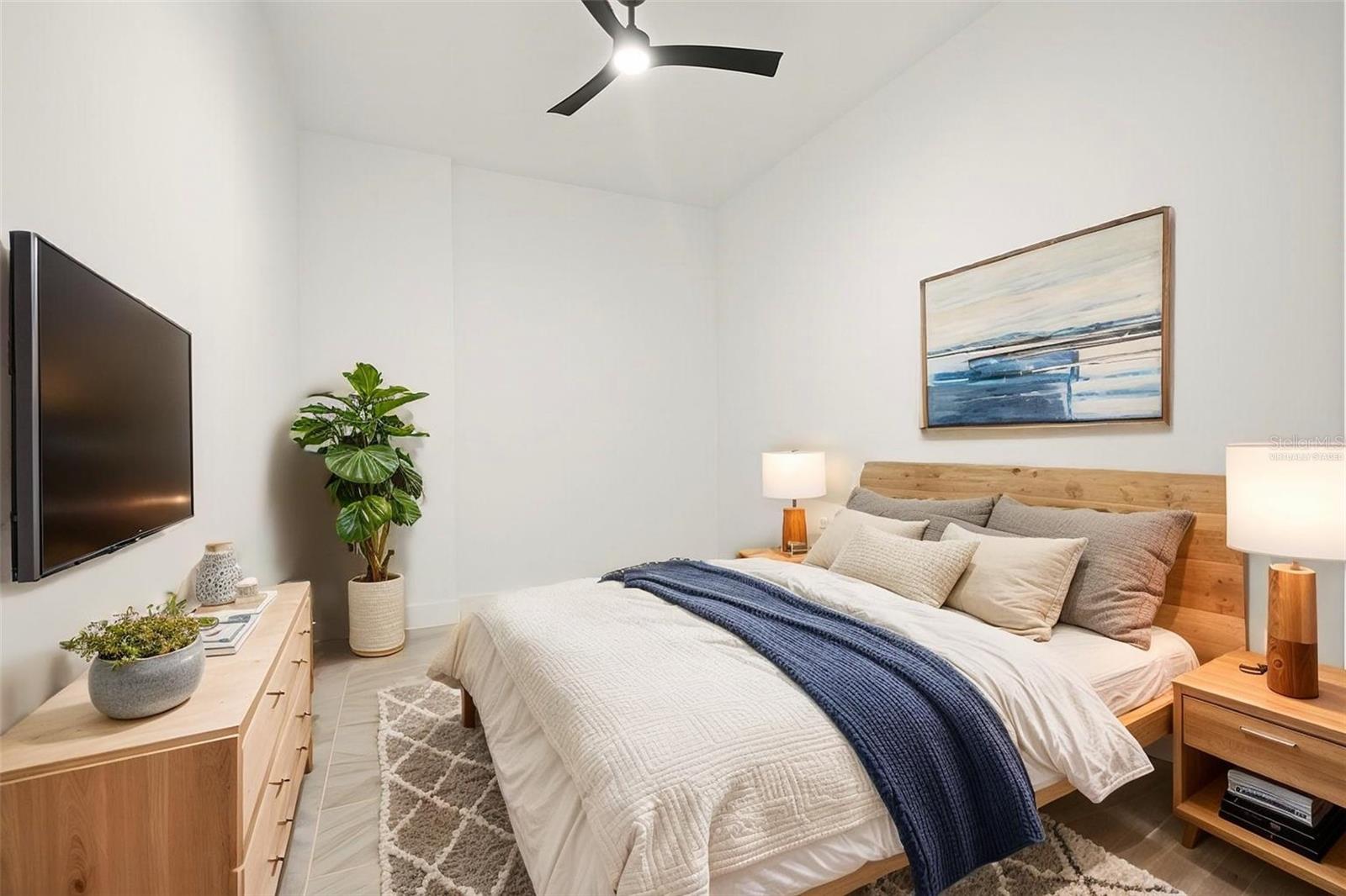 Image 33 of 59 For 777 3rd Avenue N 806