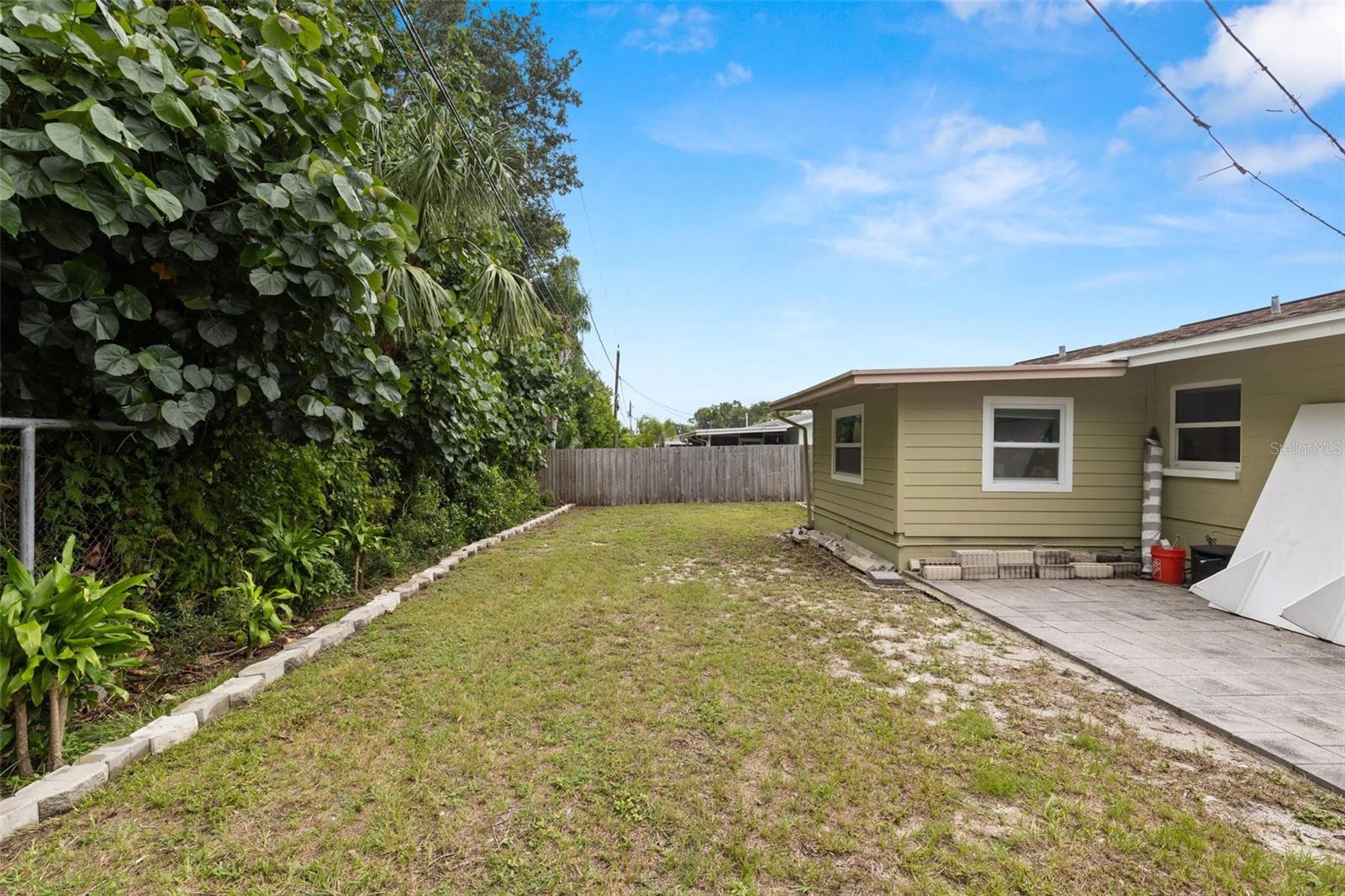 Image 25 of 27 For 11431 72nd Terrace