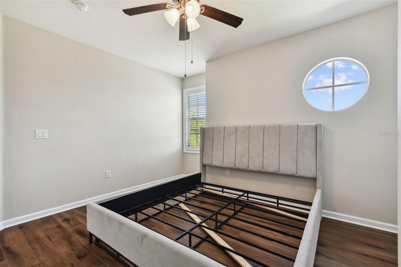 Image 31 of 58 For 8320 Manor Club Circle 2
