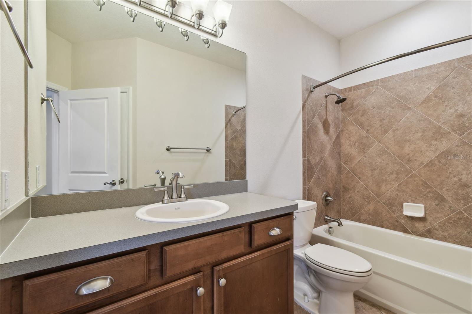 Image 34 of 58 For 8320 Manor Club Circle 2