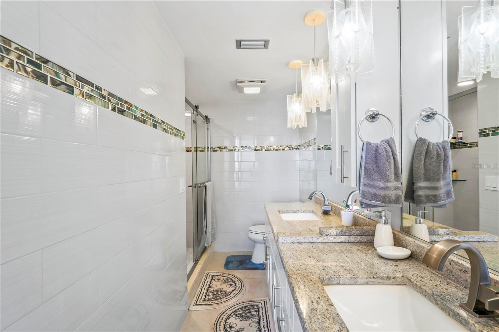 Image 31 of 76 For 7100 Sunshine Skyway Lane S 503
