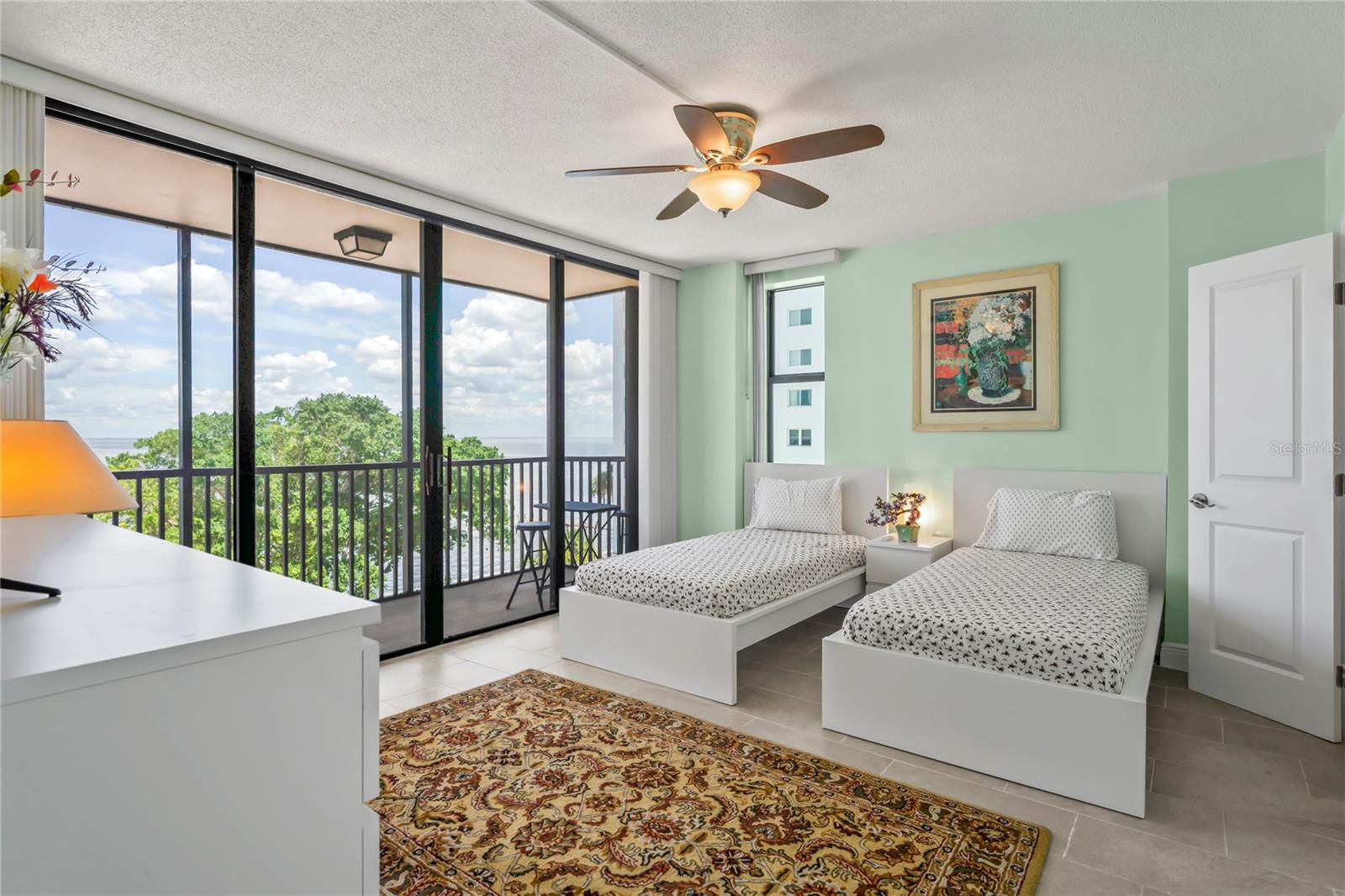 Image 33 of 76 For 7100 Sunshine Skyway Lane S 503