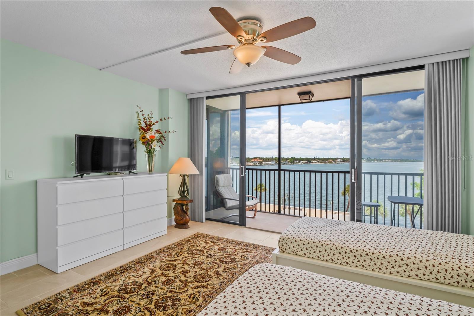 Image 40 of 76 For 7100 Sunshine Skyway Lane S 503