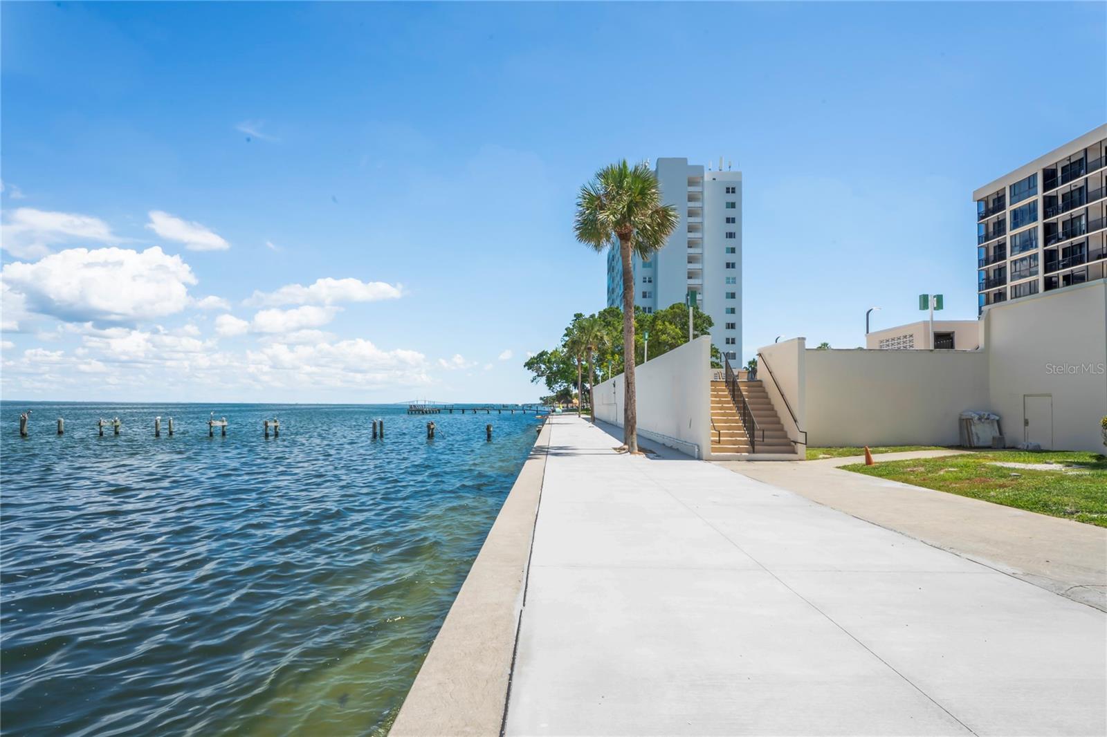 Image 56 of 76 For 7100 Sunshine Skyway Lane S 503
