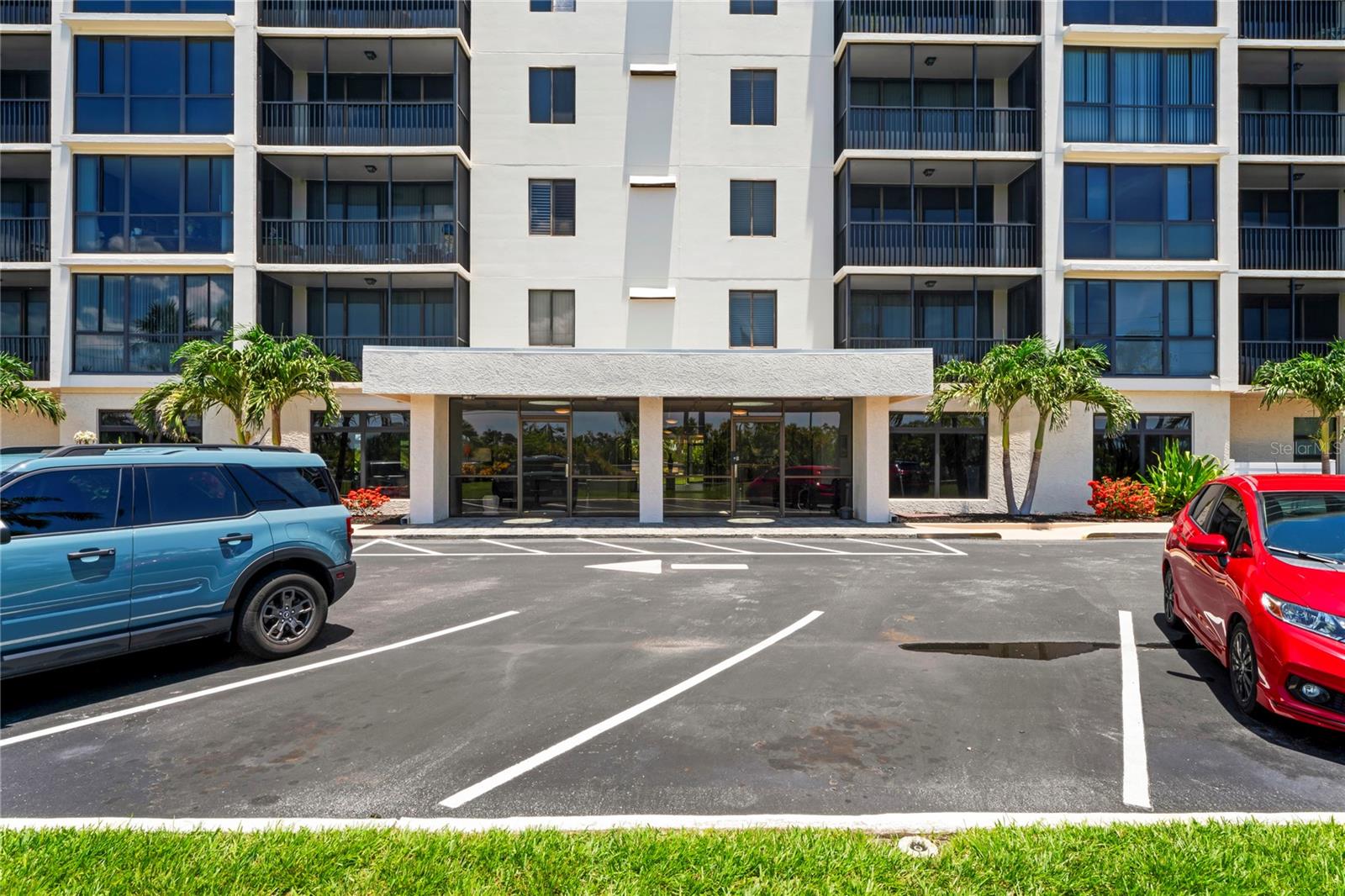 Image 58 of 76 For 7100 Sunshine Skyway Lane S 503