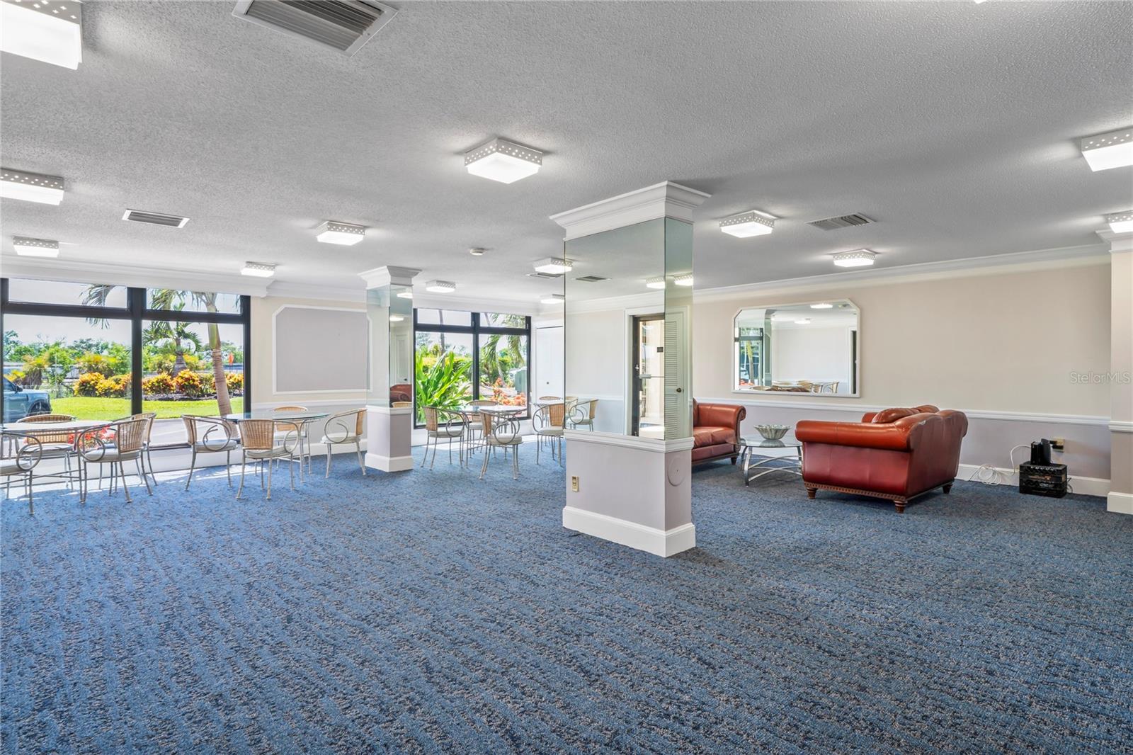 Image 63 of 76 For 7100 Sunshine Skyway Lane S 503