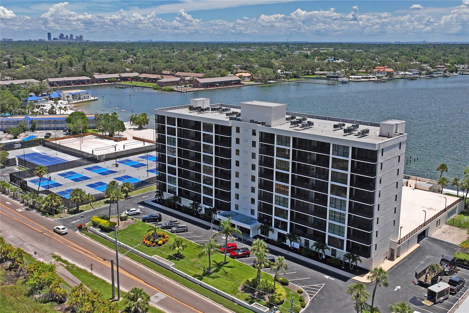 Image 72 of 76 For 7100 Sunshine Skyway Lane S 503