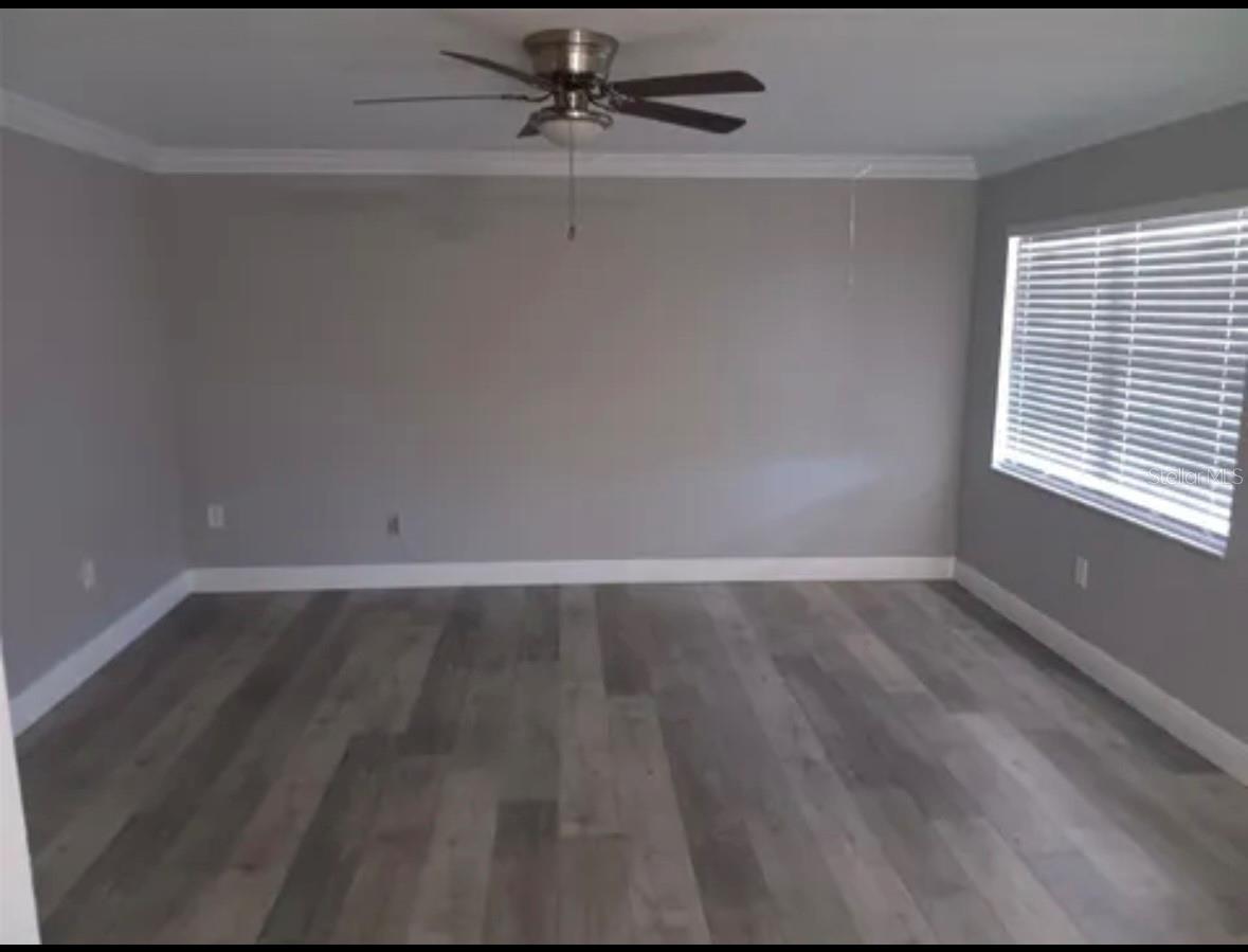 Image 6 of 13 For 1320 Moreland Drive 30