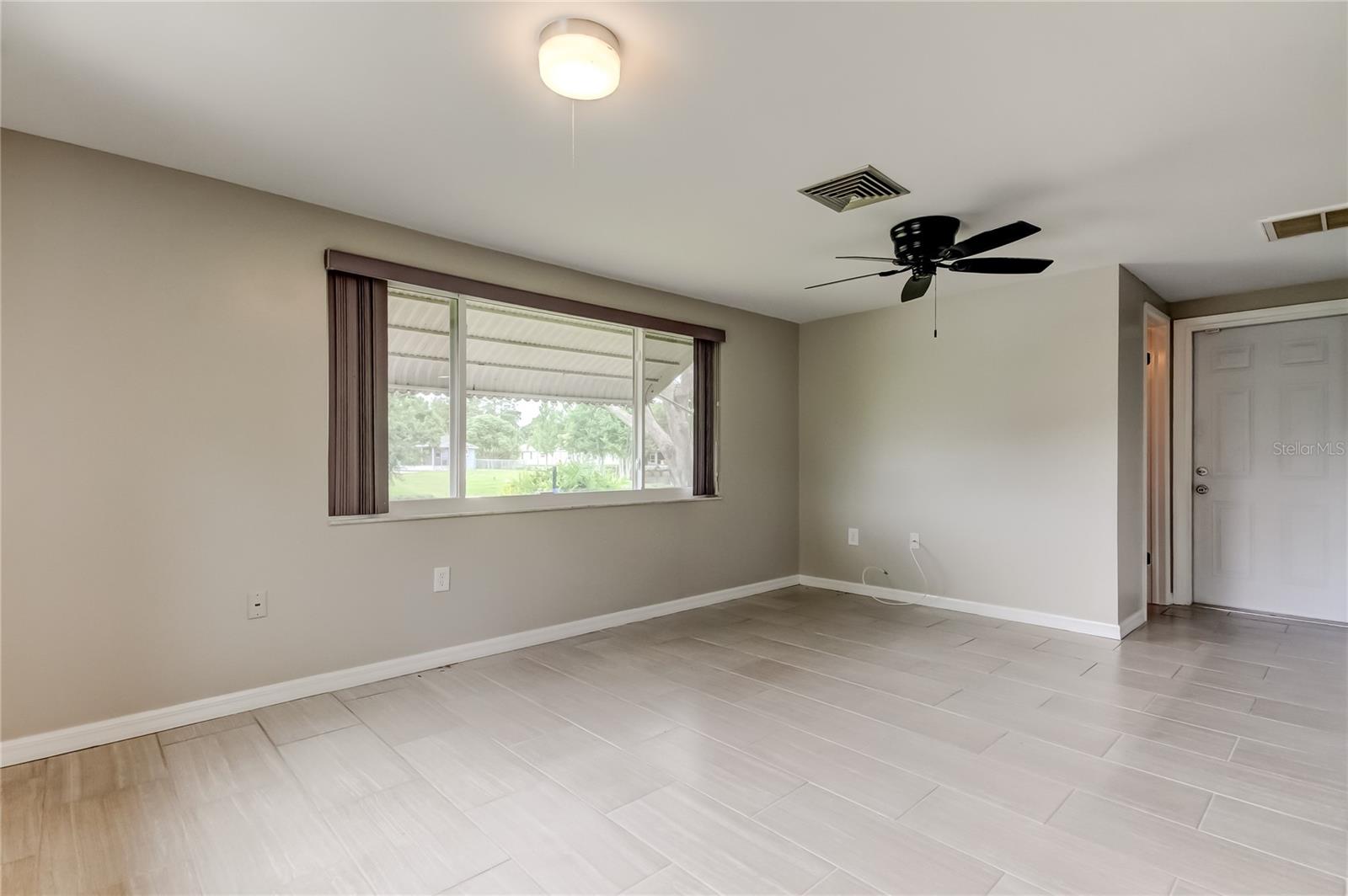 Image 18 of 43 For 7244 Amber Drive