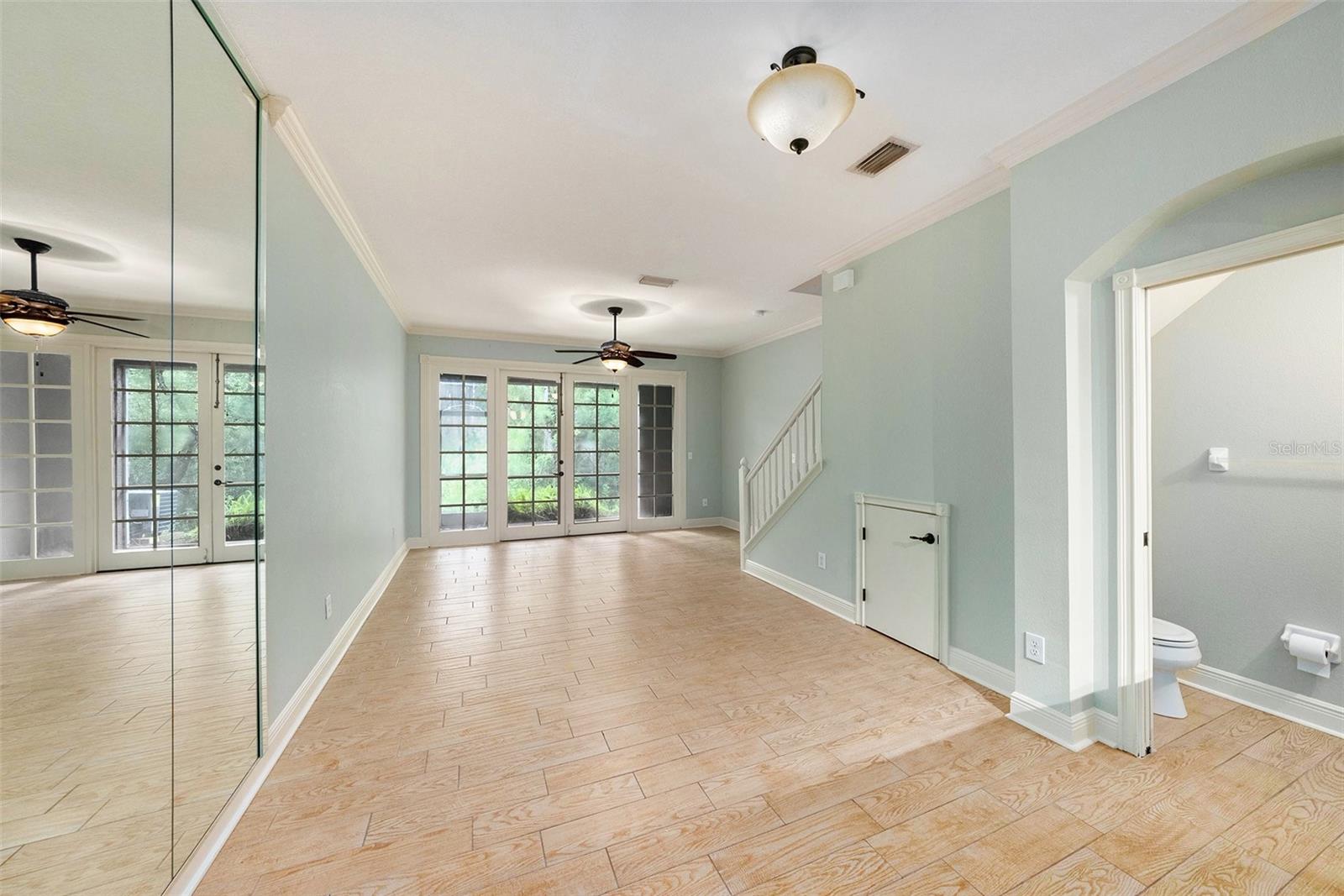 Image 6 of 23 For 11066 Windsor Place Circle