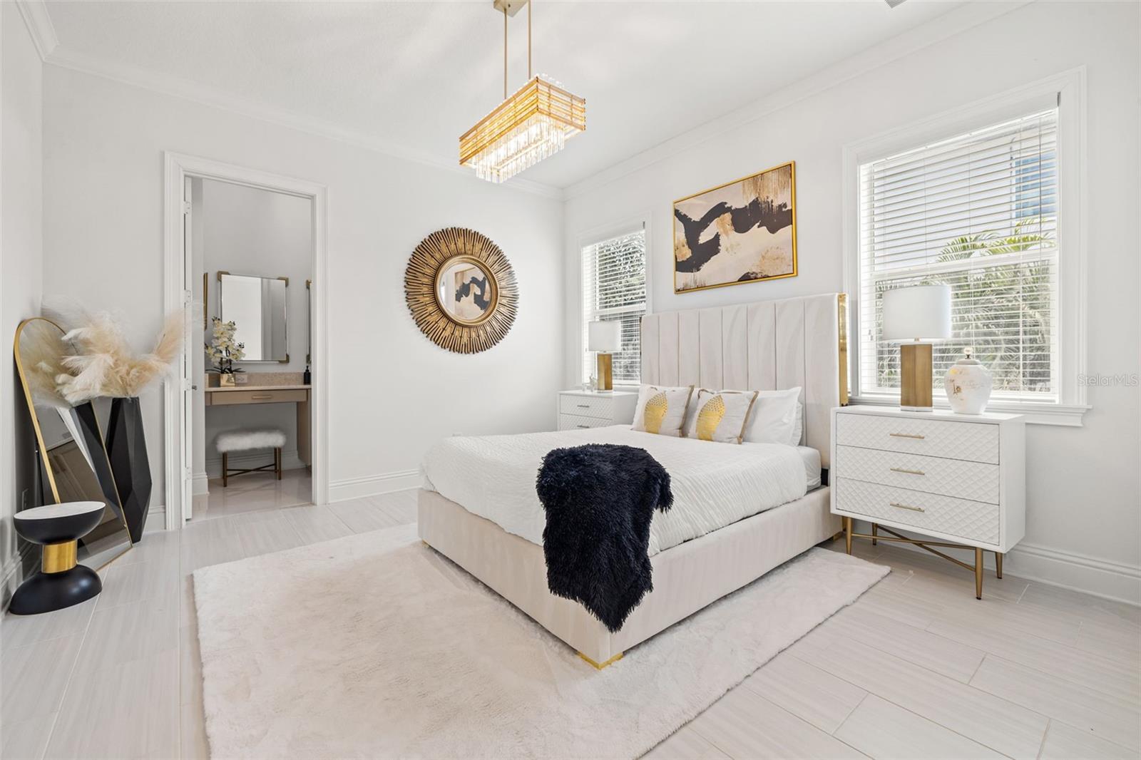 Listing photo id 27 for 439 Bayview Drive Ne