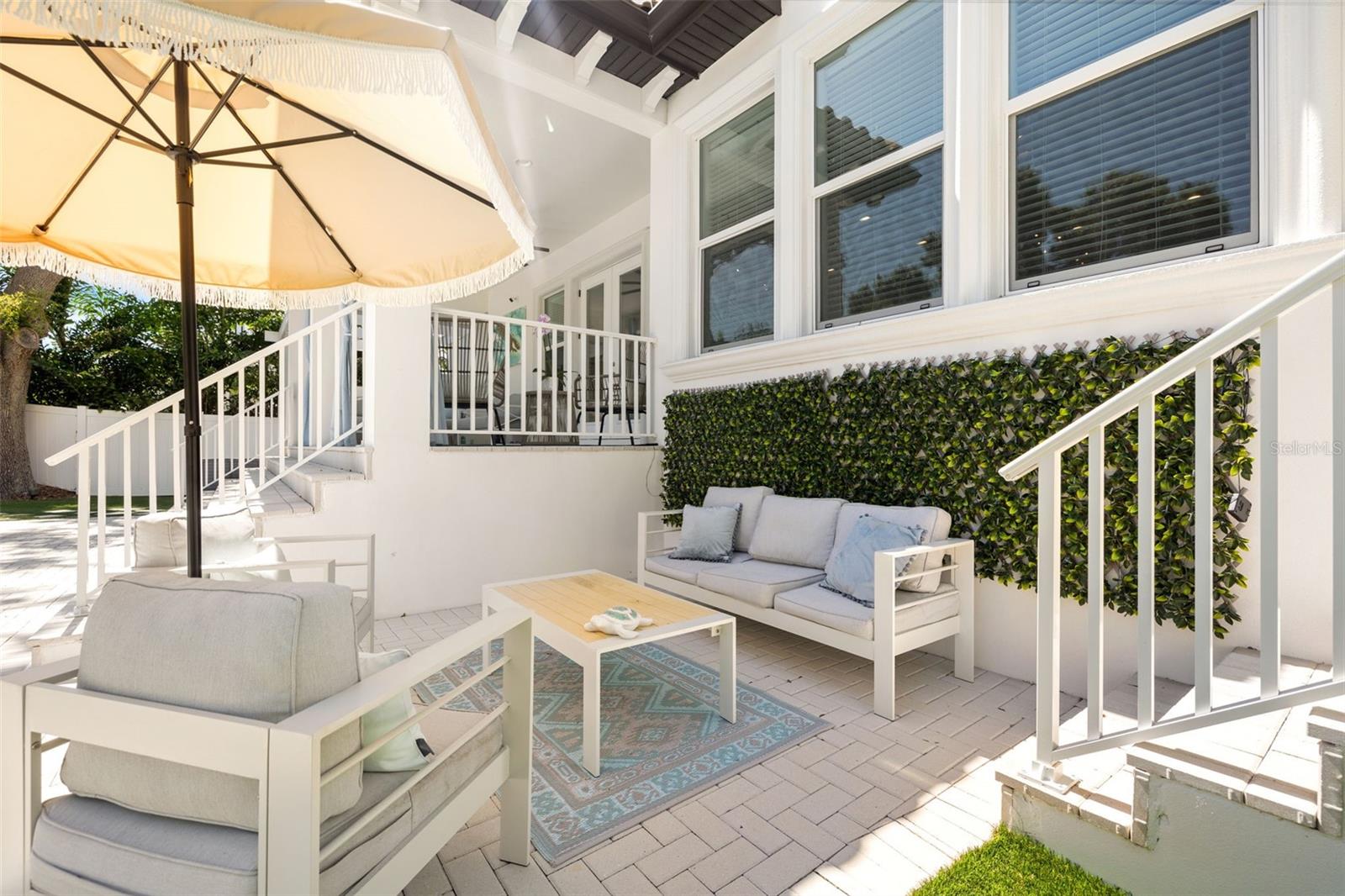 Listing photo id 55 for 439 Bayview Drive Ne