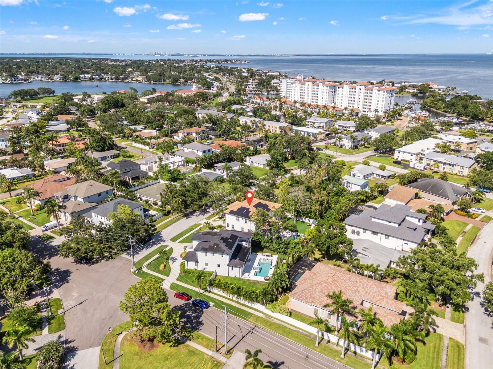 Listing photo id 72 for 439 Bayview Drive Ne