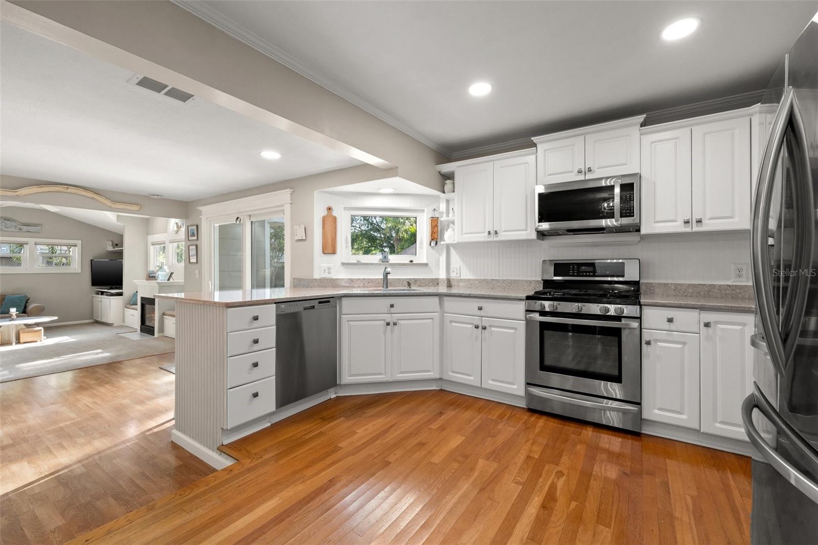 Image 10 of 46 For 7127 3rd Avenue N