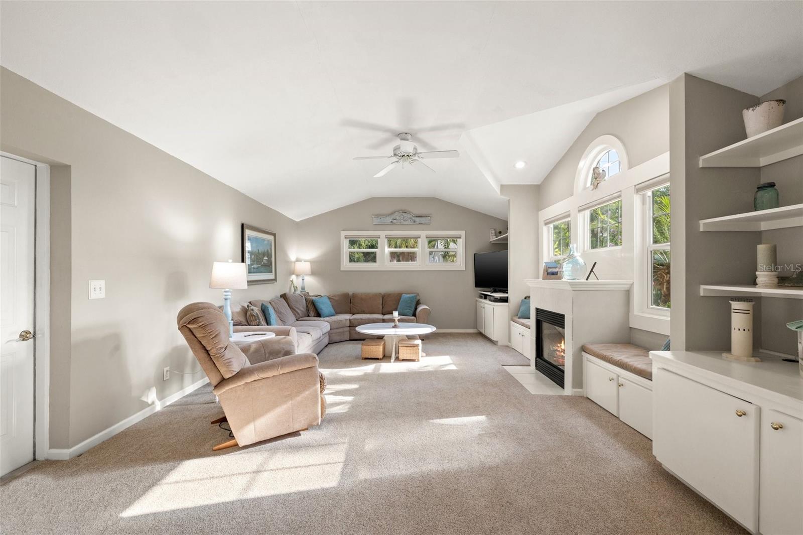 Image 17 of 46 For 7127 3rd Avenue N