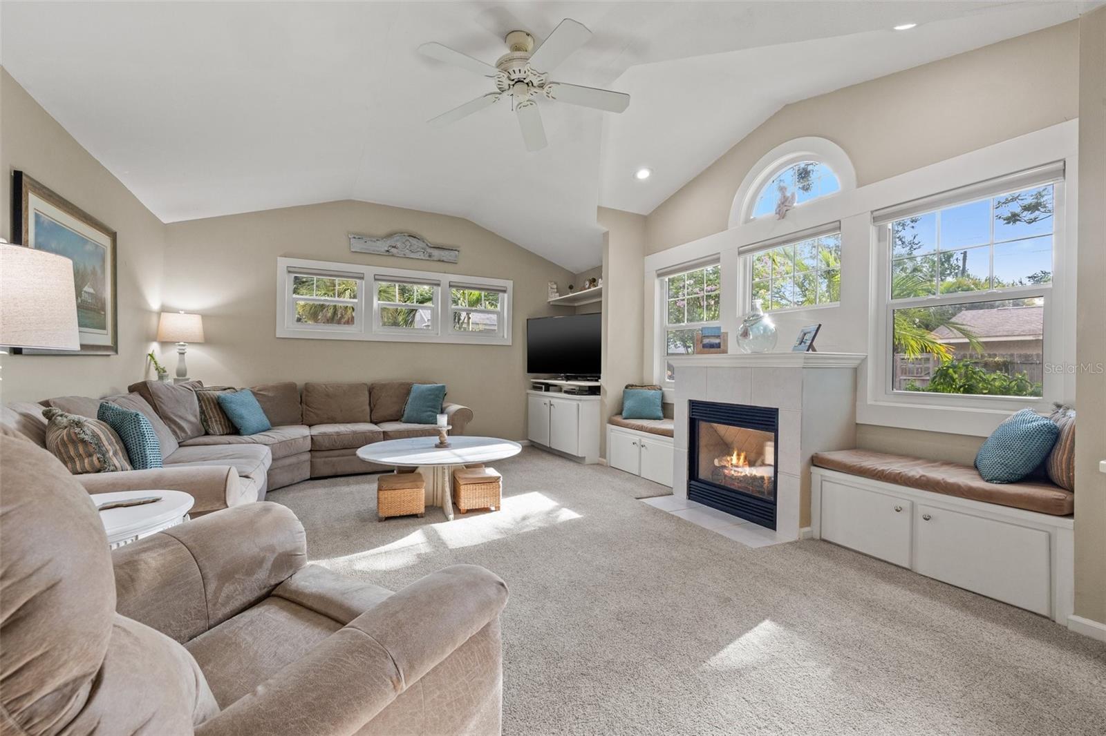 Image 18 of 46 For 7127 3rd Avenue N