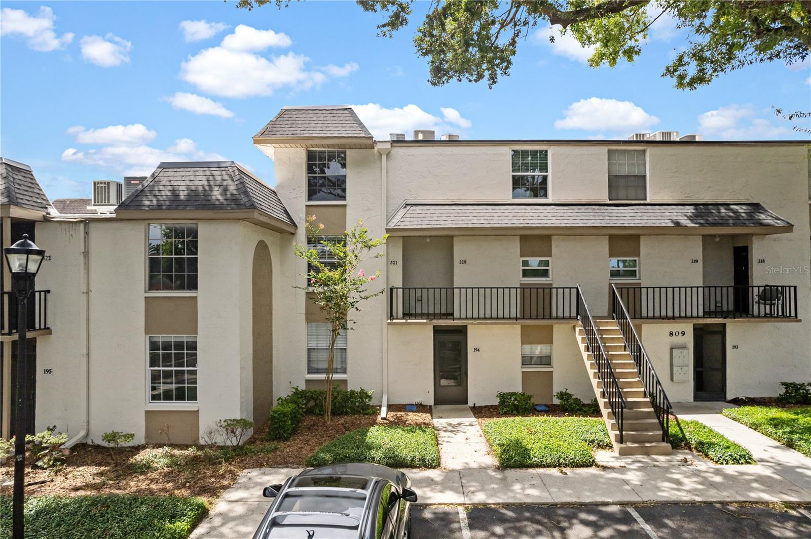 Image 46 of 62 For 809 Russell Lane 321