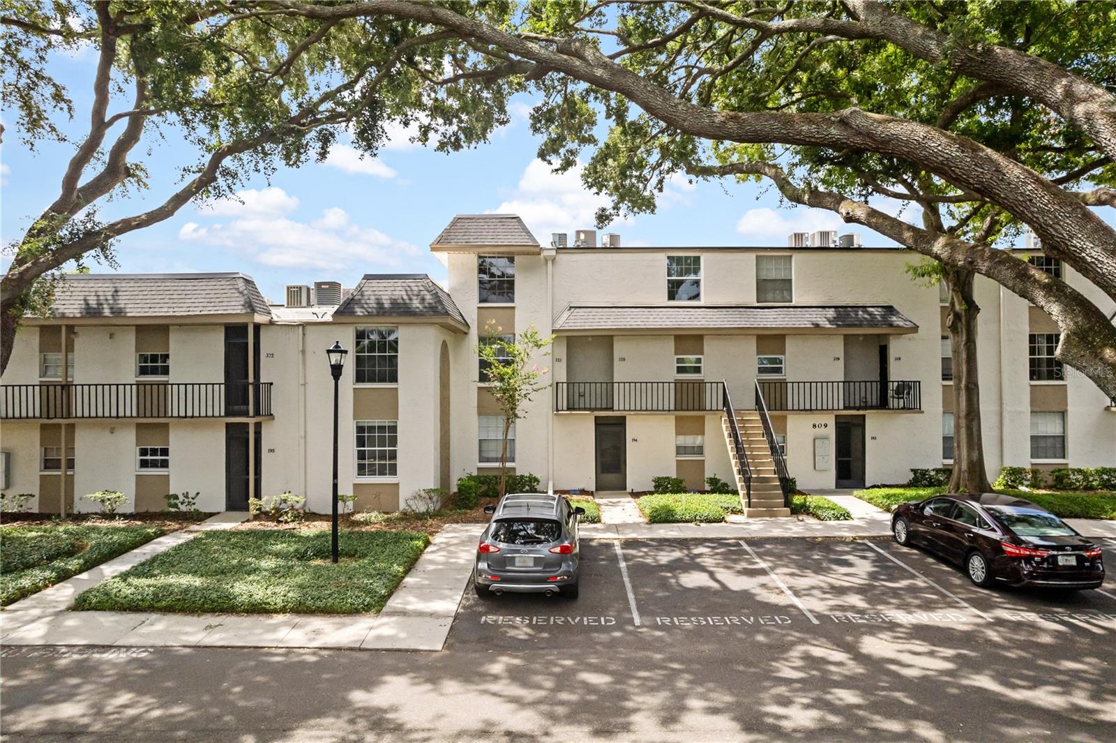 Image 48 of 62 For 809 Russell Lane 321