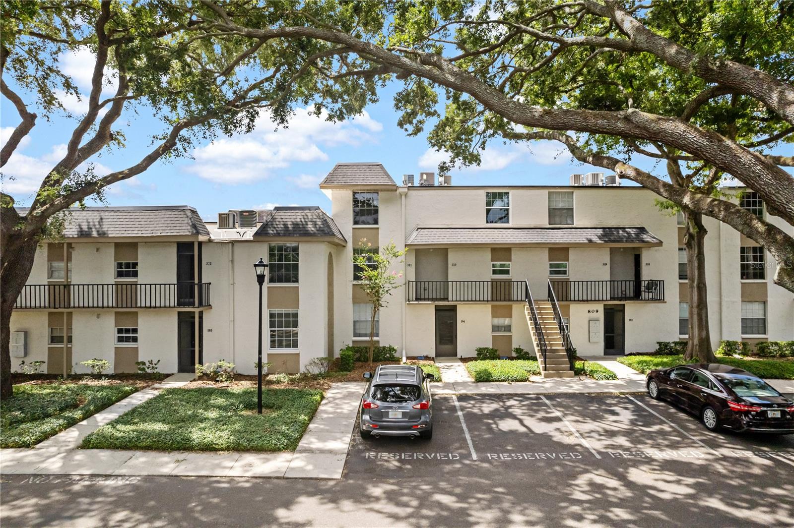 Image 54 of 62 For 809 Russell Lane 321