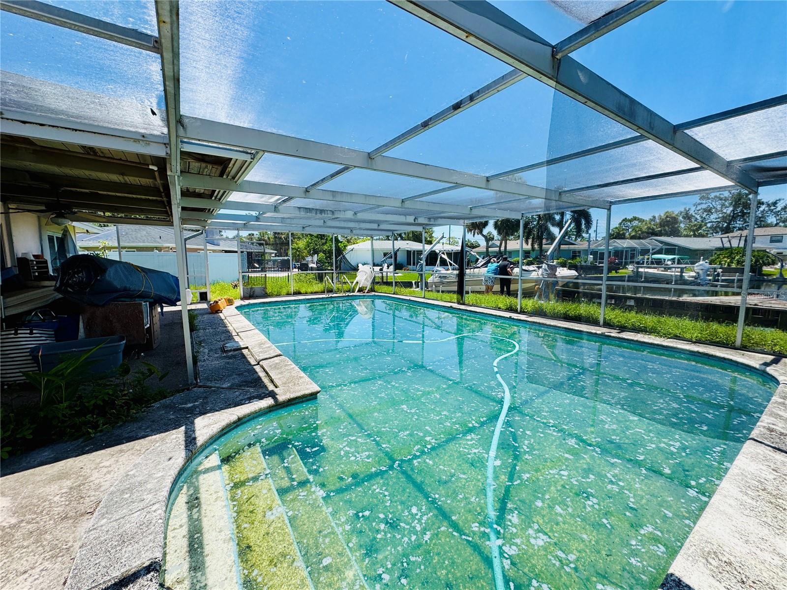 Image 15 of 19 For 5116 Venetian Boulevard Ne