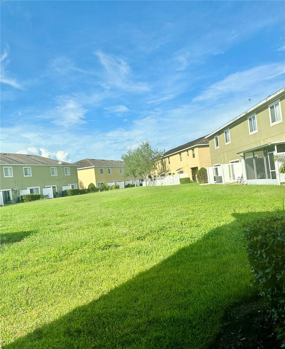 Image 27 of 42 For 20427 Needletree Drive