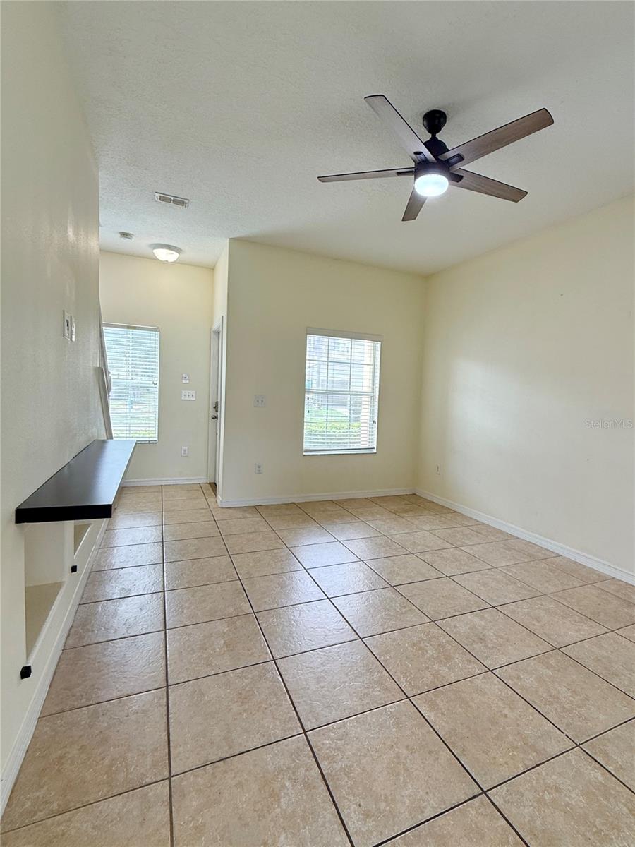 Image 33 of 42 For 20427 Needletree Drive