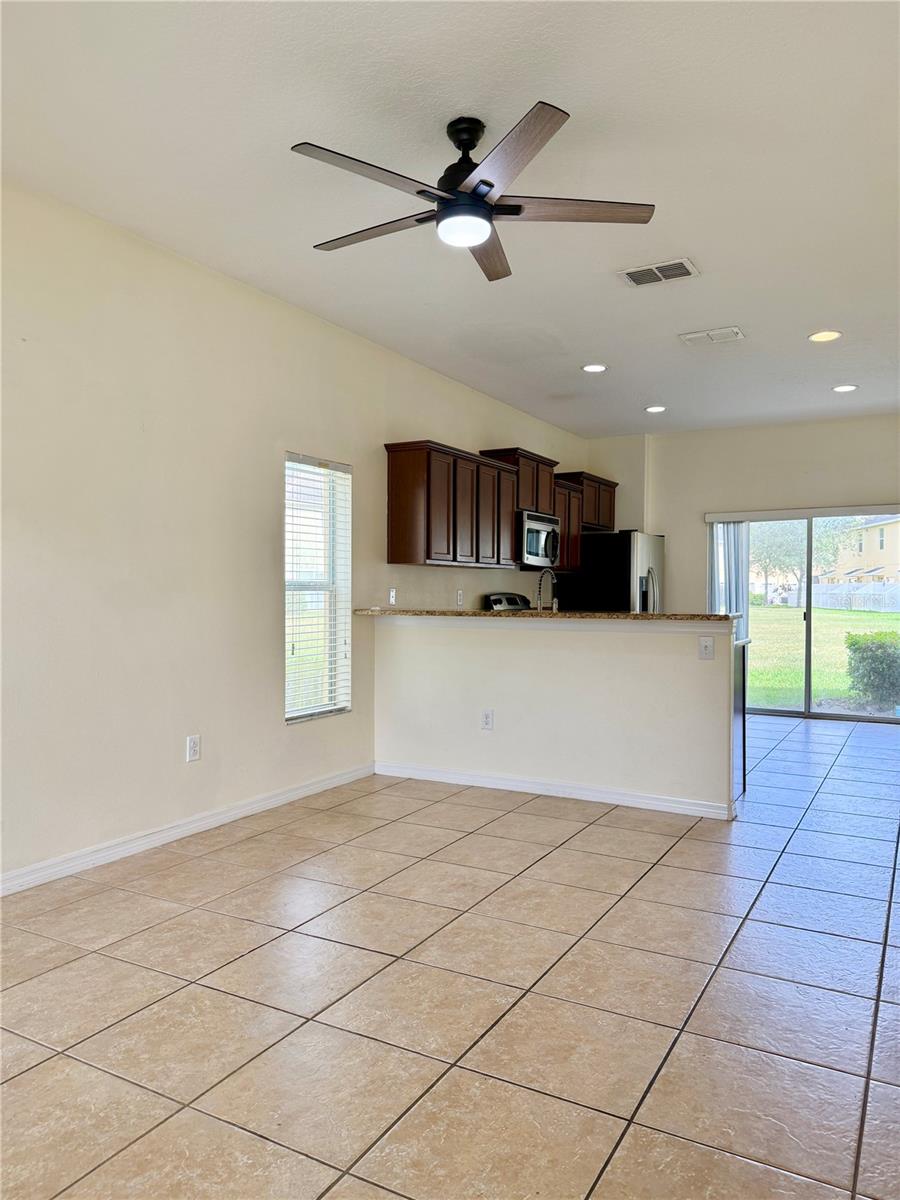 Image 36 of 42 For 20427 Needletree Drive