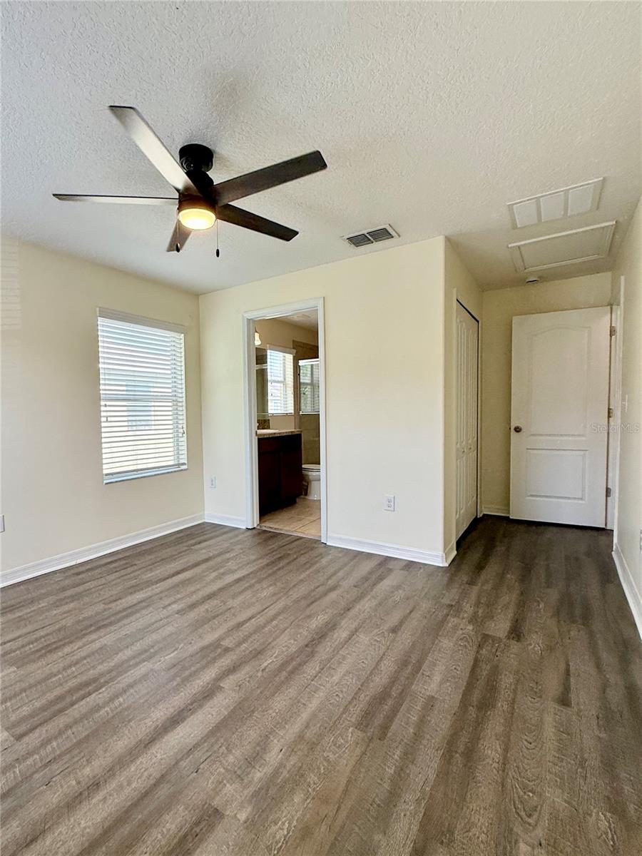 Image 40 of 42 For 20427 Needletree Drive