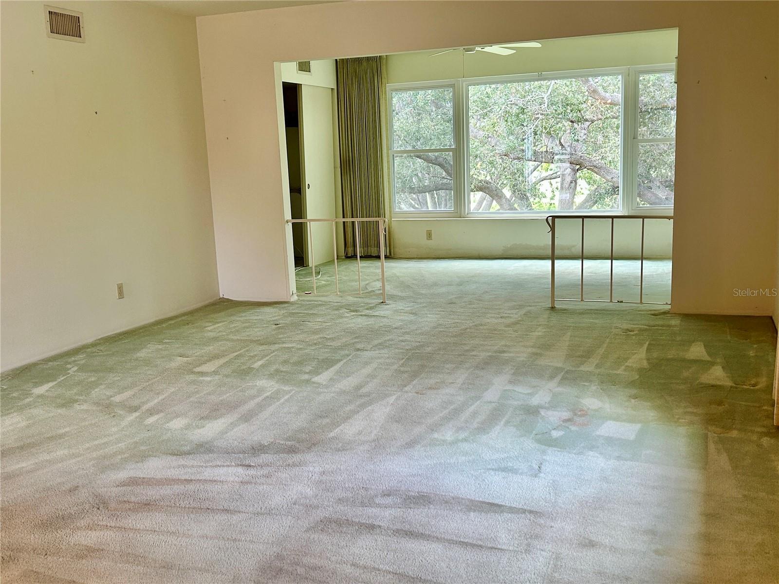 Image 12 of 57 For 2350 Haitian Drive 60