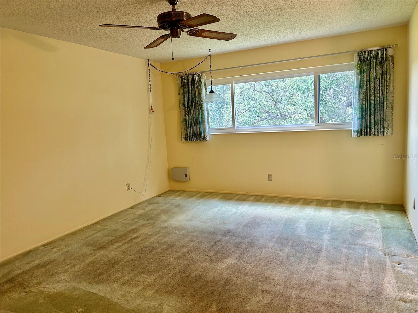 Image 22 of 57 For 2350 Haitian Drive 60