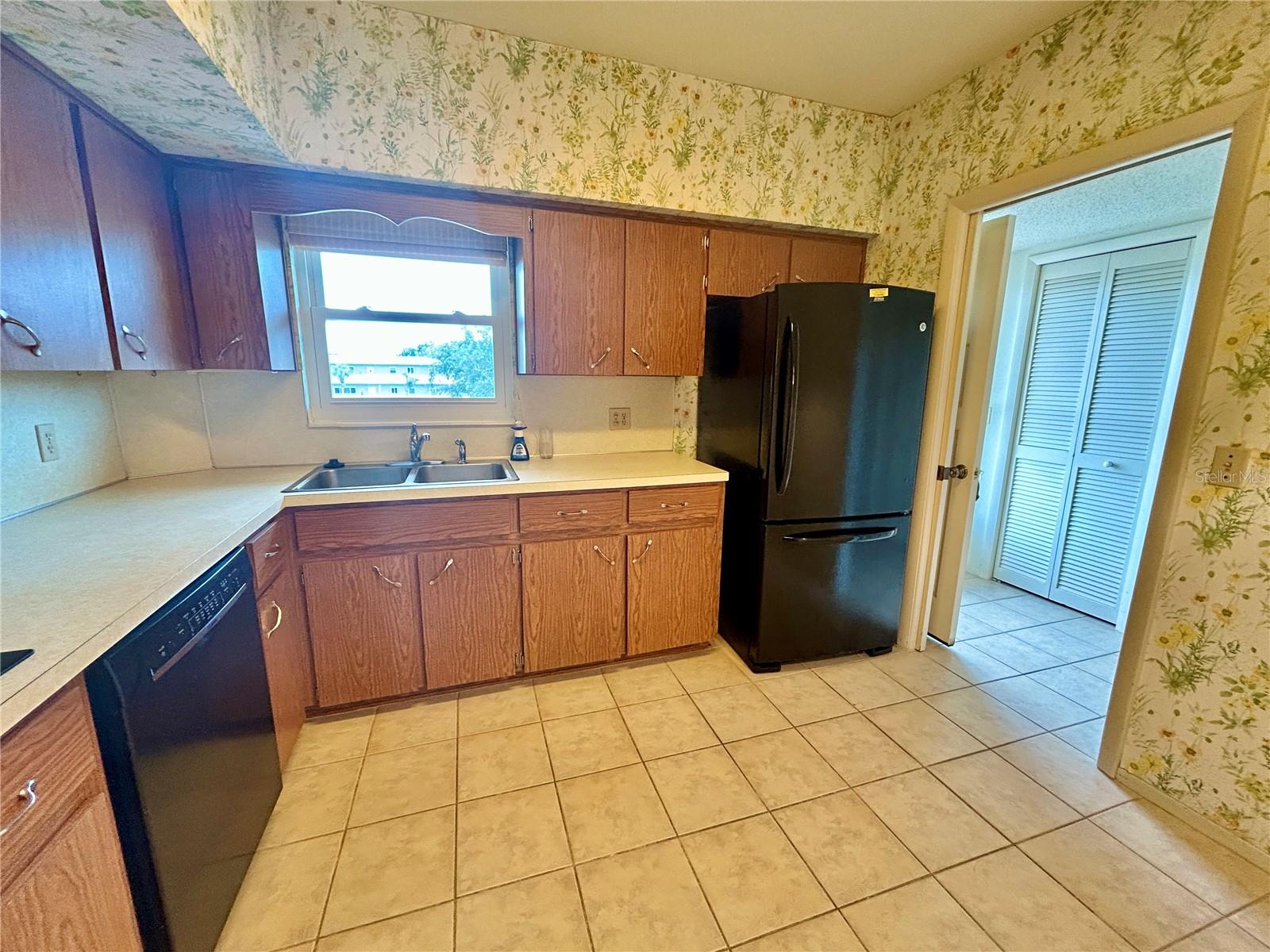 Image 8 of 57 For 2350 Haitian Drive 60