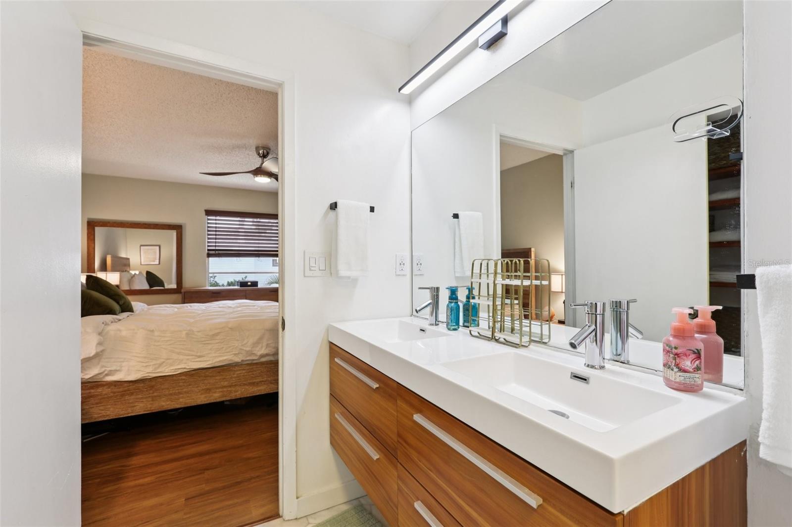 Image 31 of 53 For 2405 Stroud Avenue B