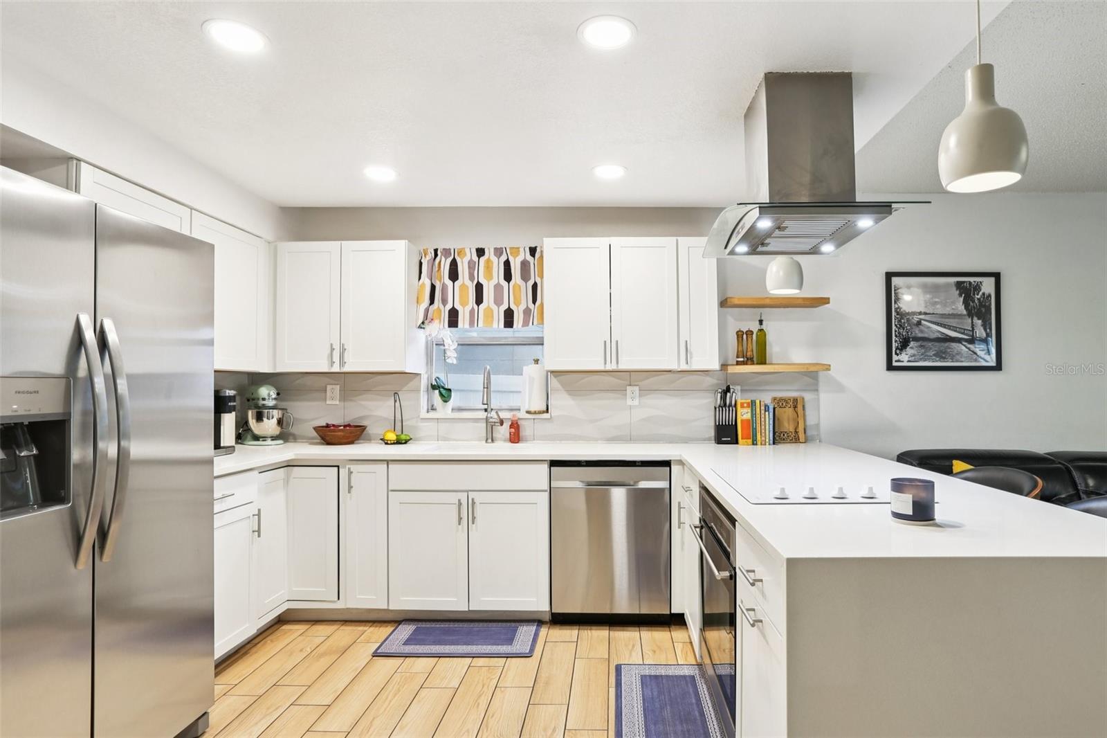 Image 7 of 53 For 2405 Stroud Avenue B