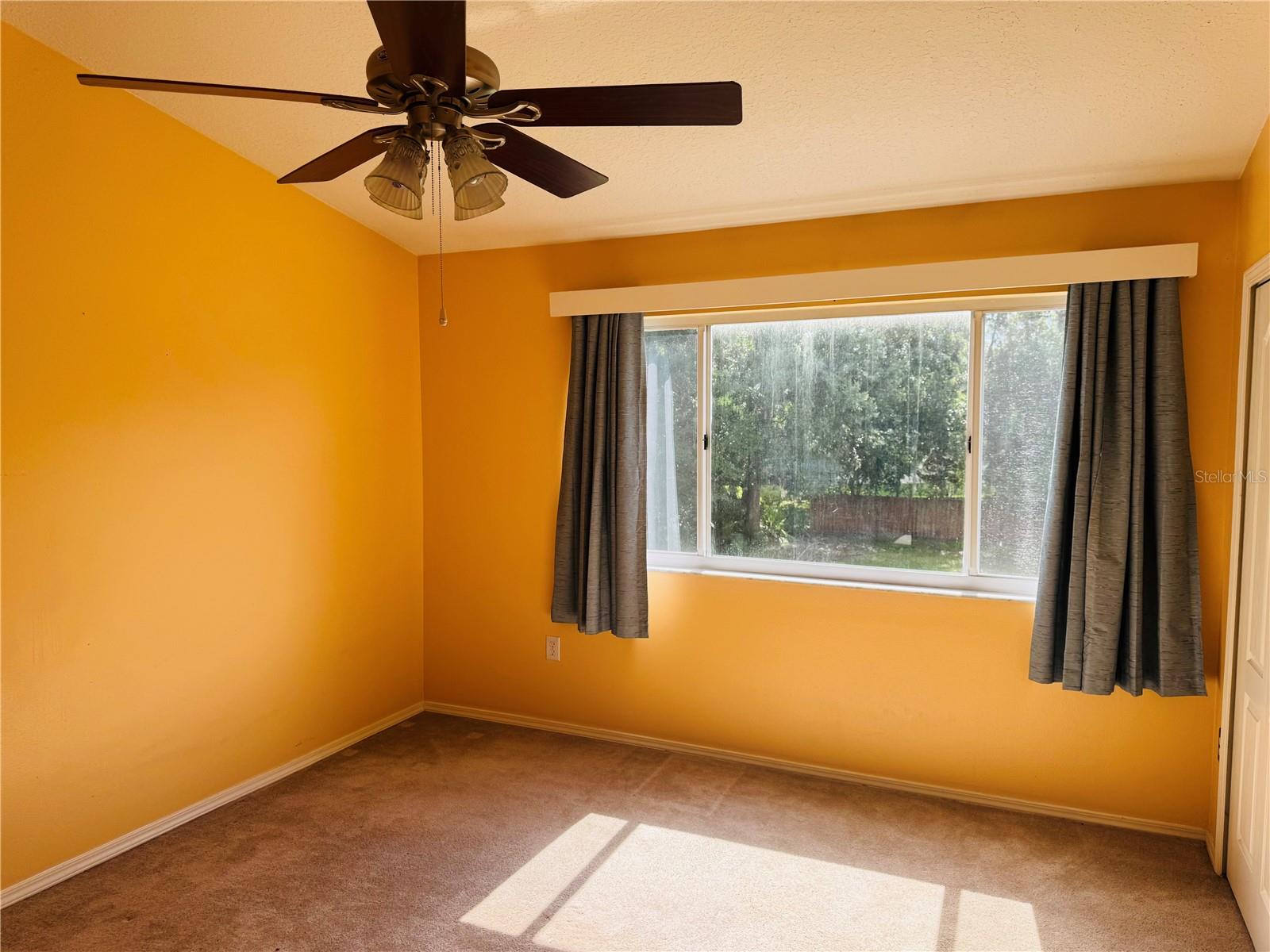 Image 18 of 43 For 1212 Kennewick Court