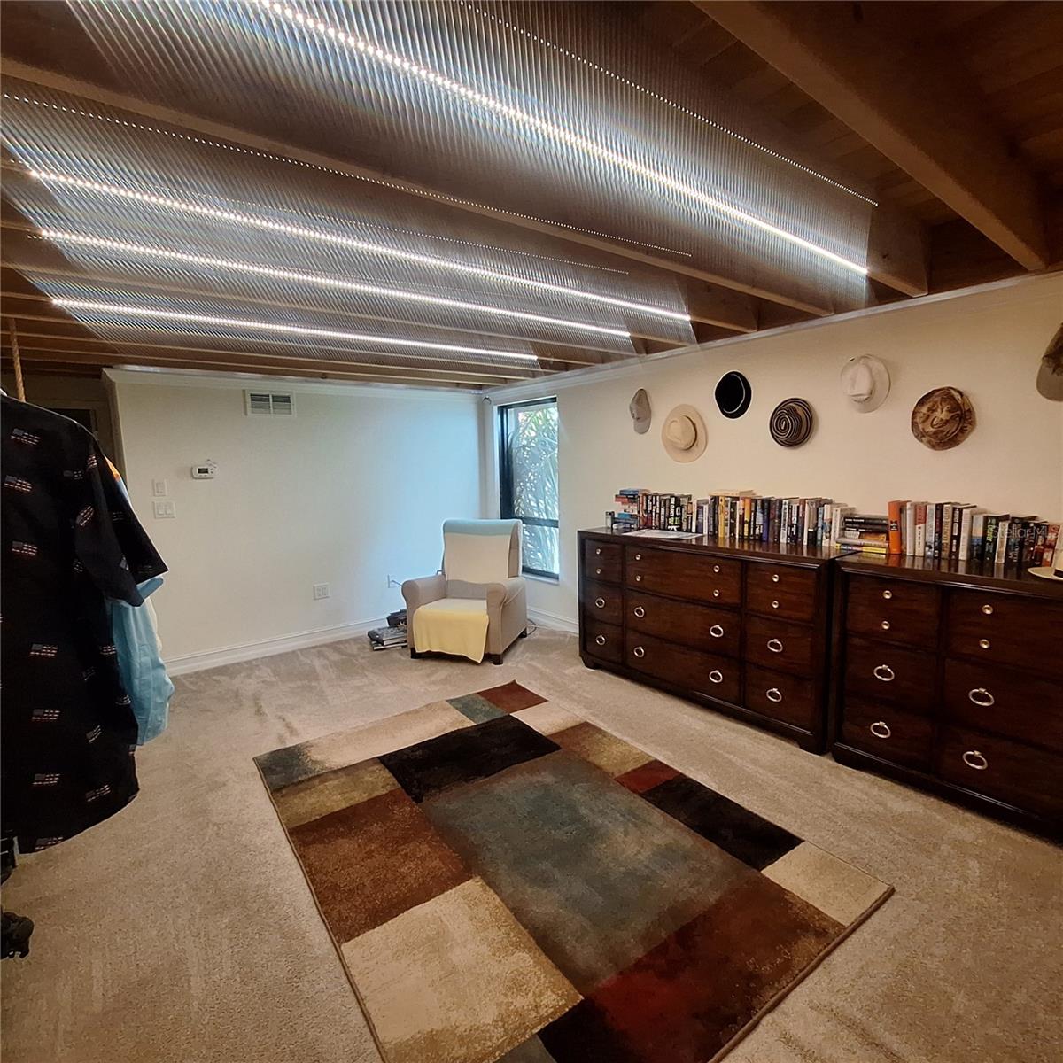 Image 40 of 74 For 132 1st Street E 101