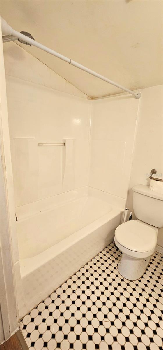 Image 7 of 9 For 2769 52nd Avenue N A