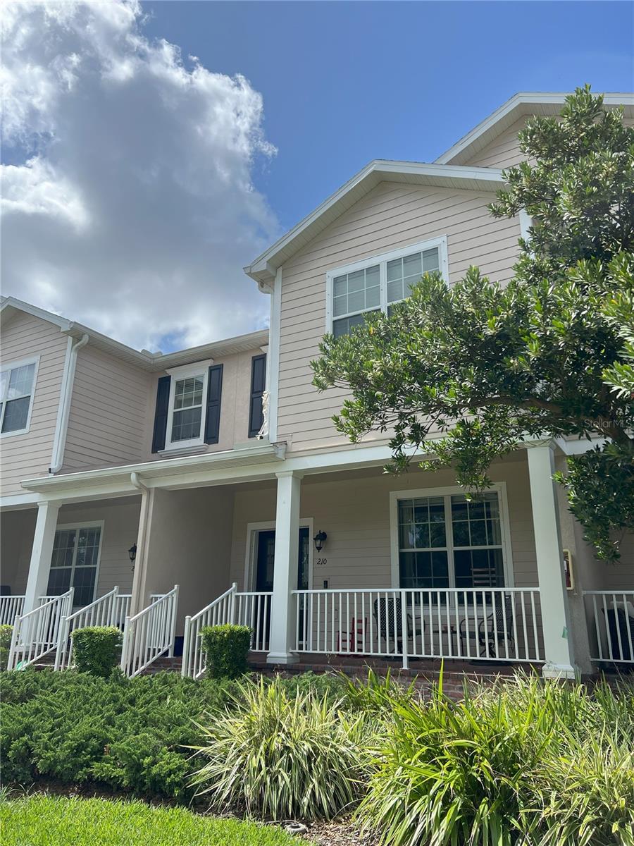 Details for 210 50th Avenue N, ST PETERSBURG, FL 33703