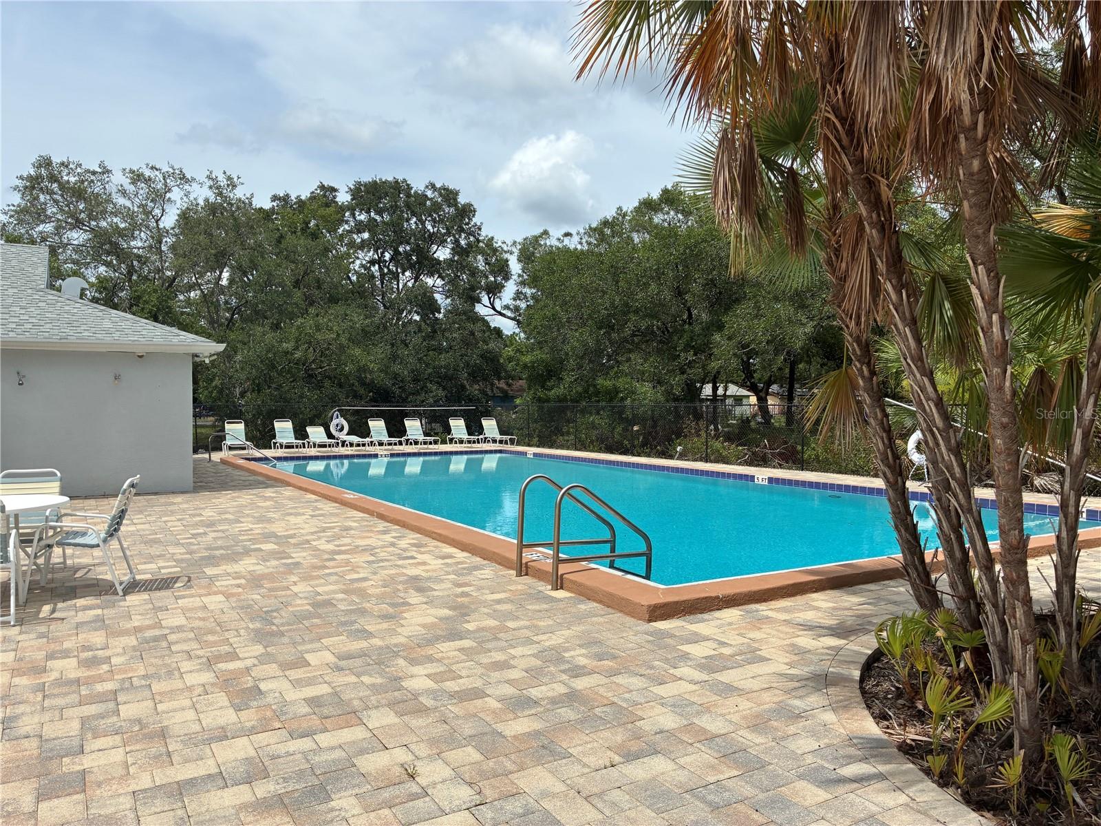 Image 17 of 17 For 4133 Dolphin Drive 4133