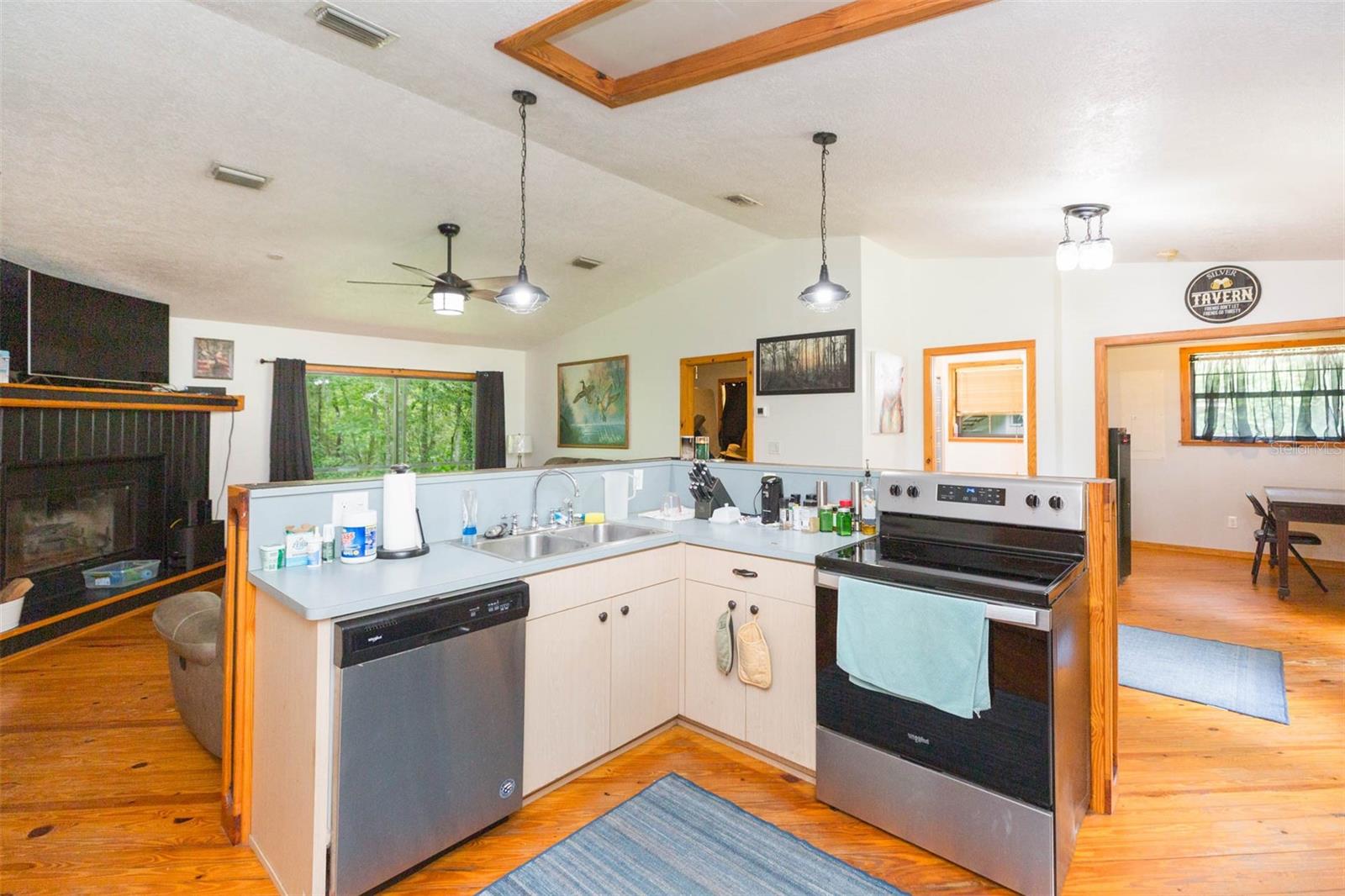 Image 14 of 41 For 5139 Cedar Lane