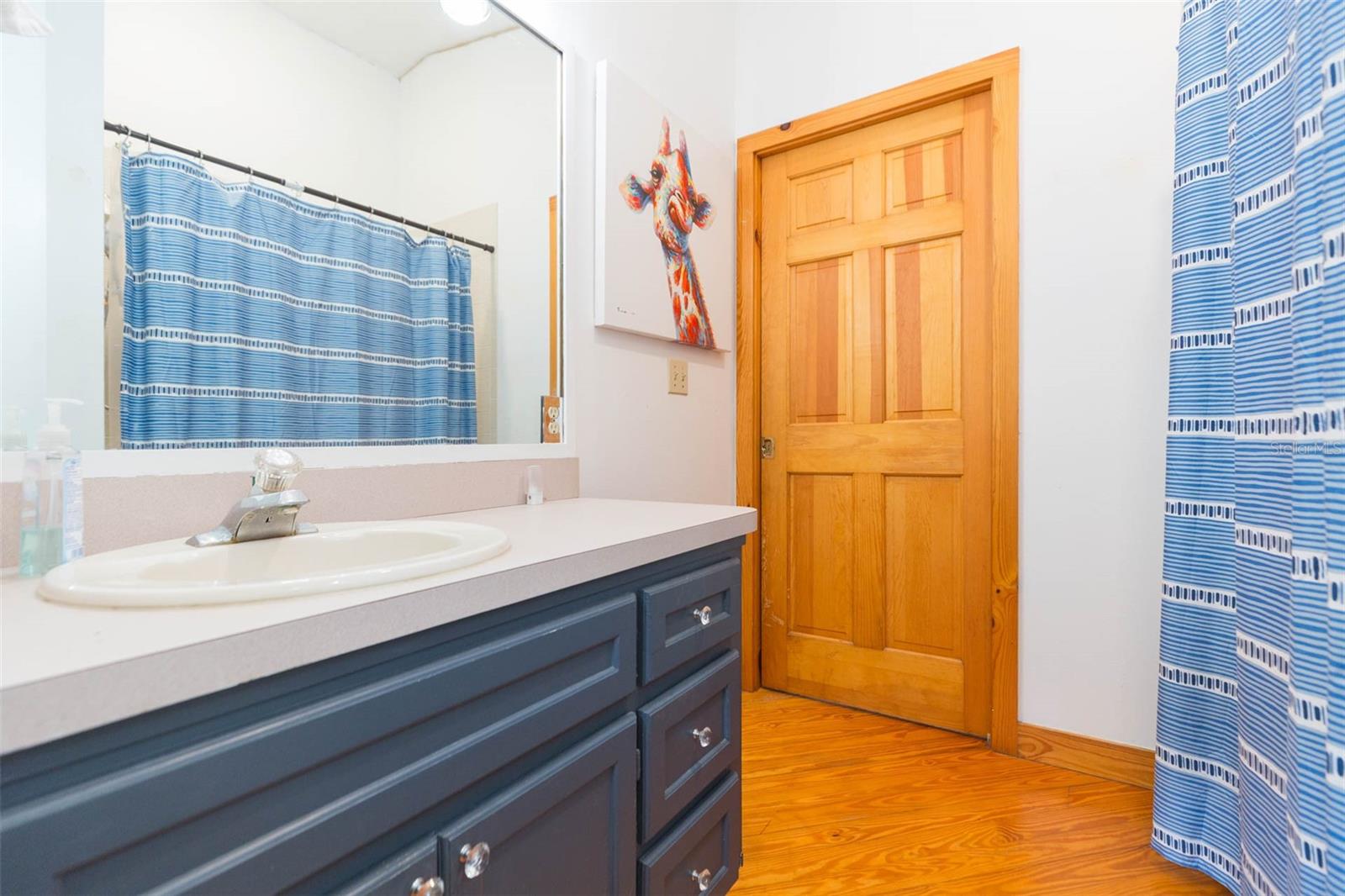 Image 6 of 41 For 5139 Cedar Lane