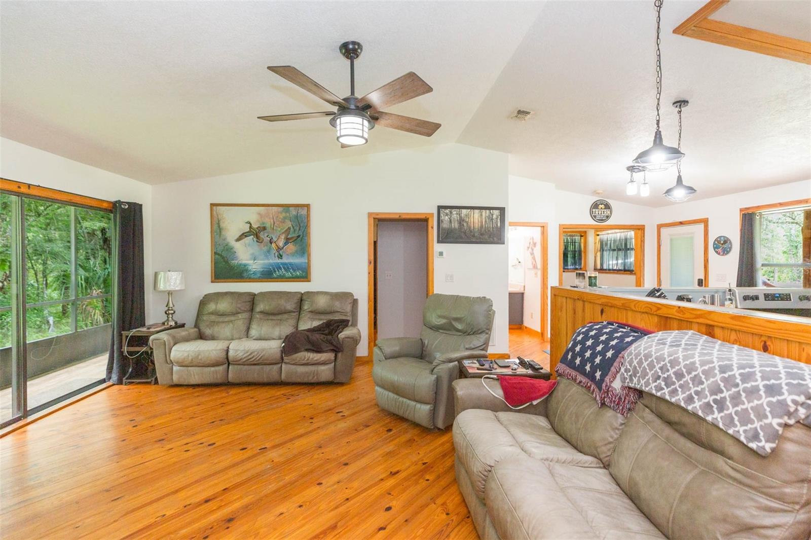 Image 9 of 41 For 5139 Cedar Lane
