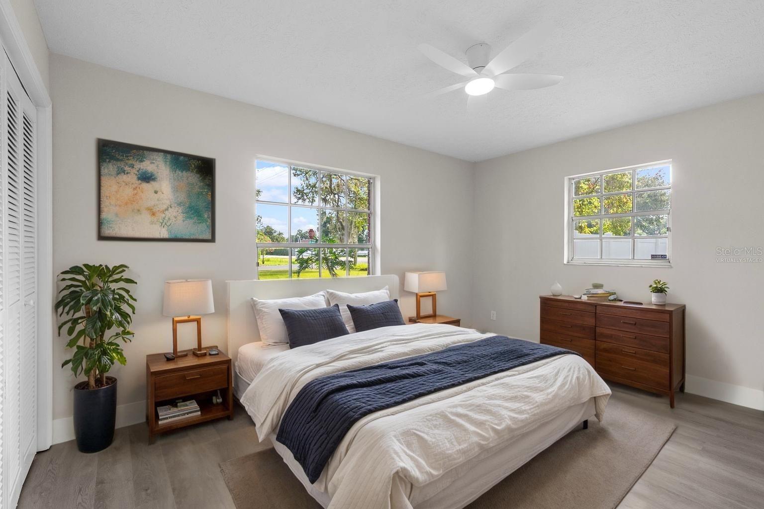 Image 29 of 71 For 1802 Parkwood Drive