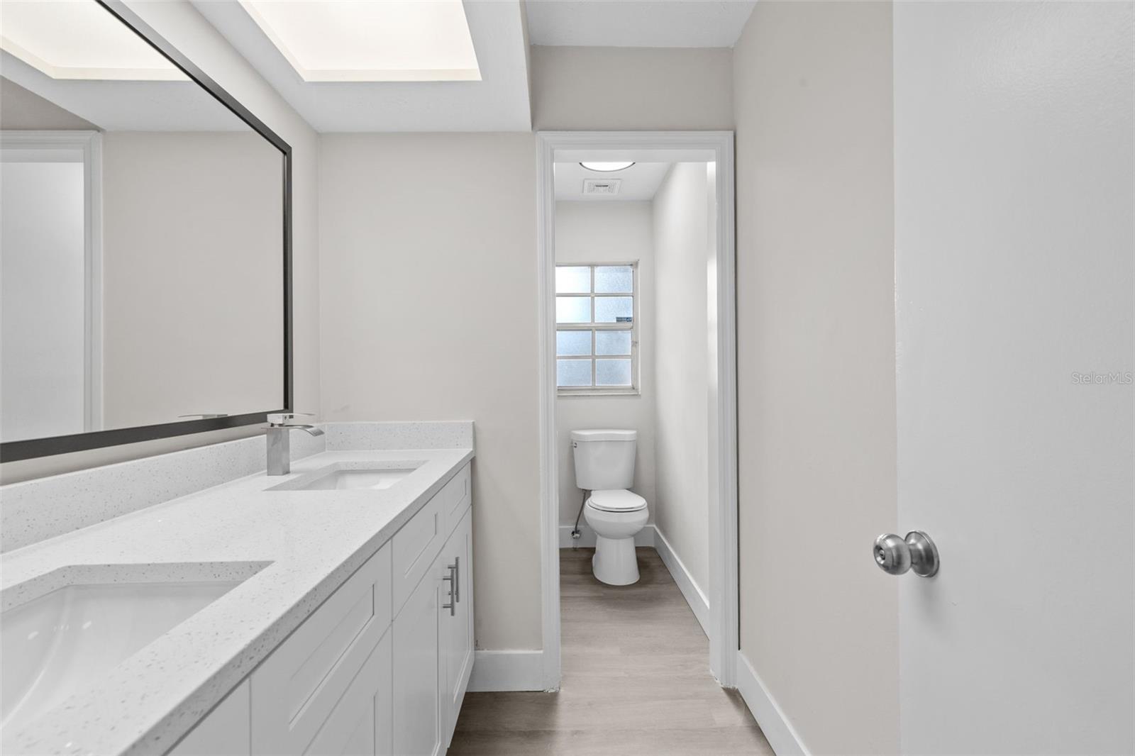 Image 31 of 71 For 1802 Parkwood Drive