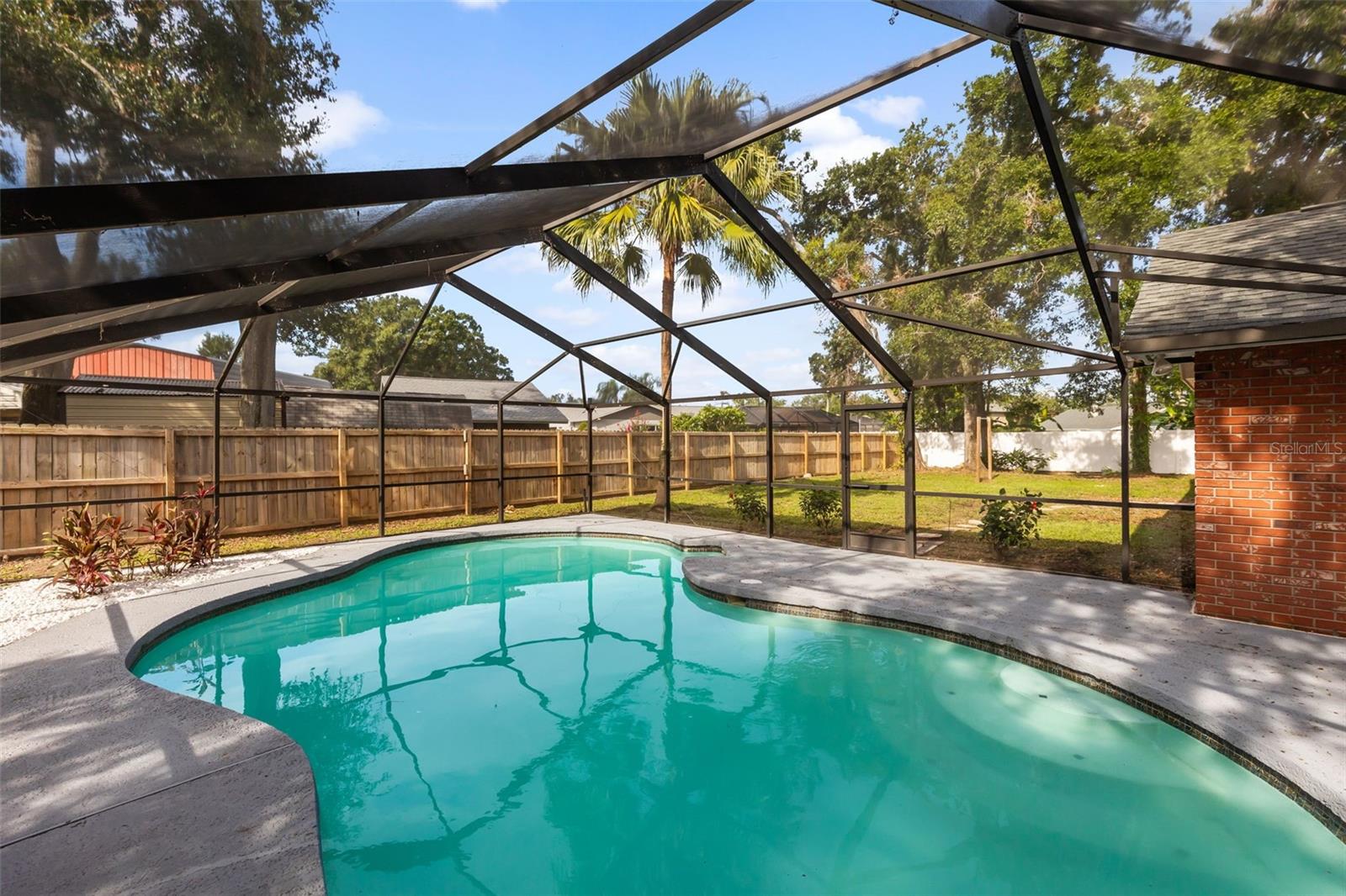 Image 48 of 71 For 1802 Parkwood Drive