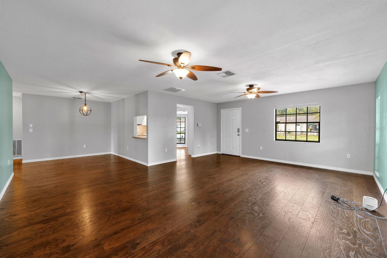 Image 16 of 27 For 7505 Bramblewood Drive